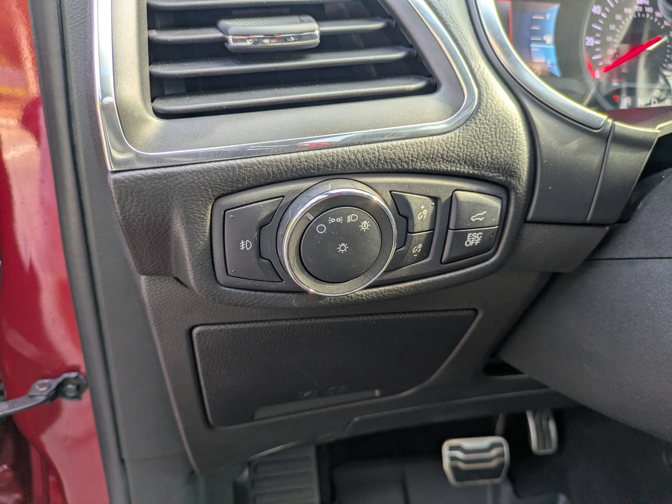 2020 Ford Edge ST