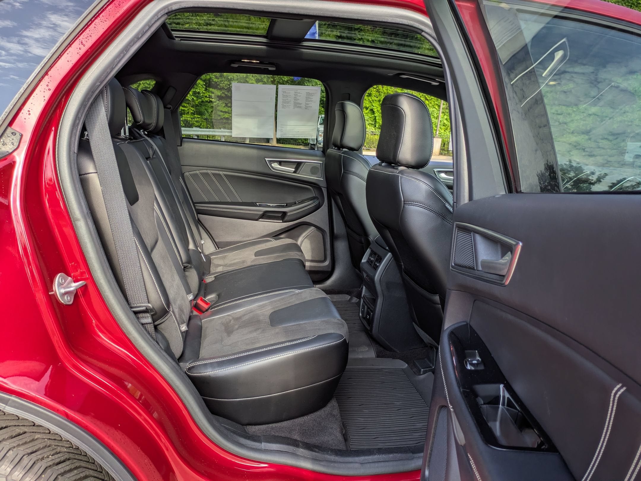 2020 Ford Edge ST