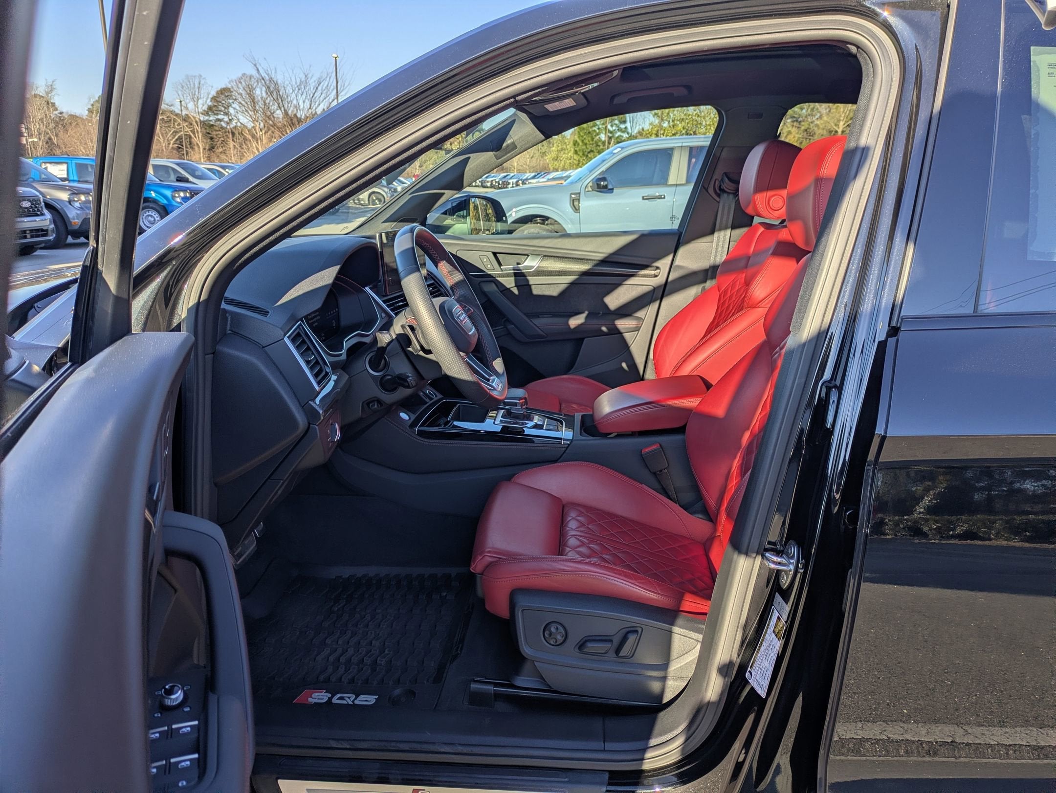 2024 Audi SQ5 Premium Plus