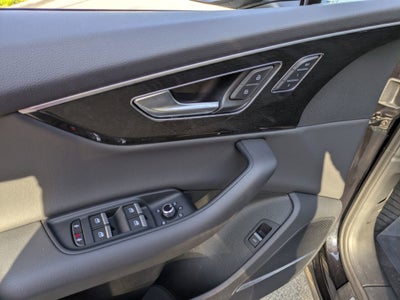 2021 Audi Q7 Premium Plus