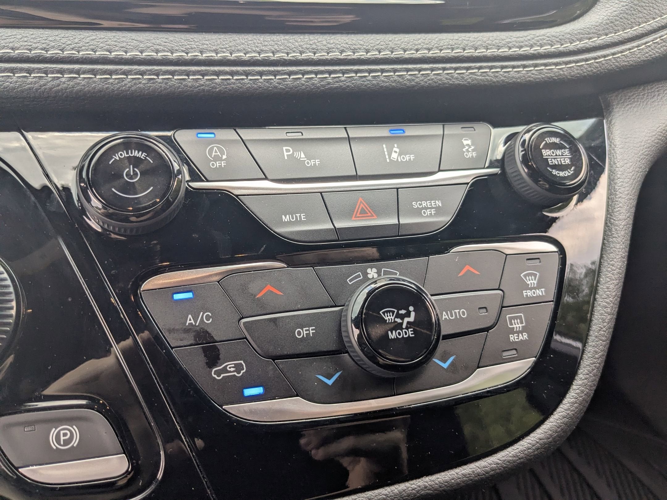 2023 Chrysler Pacifica Touring