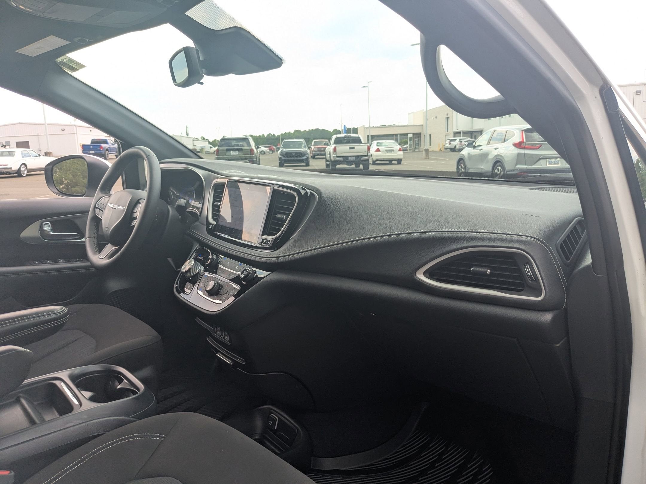2023 Chrysler Pacifica Touring