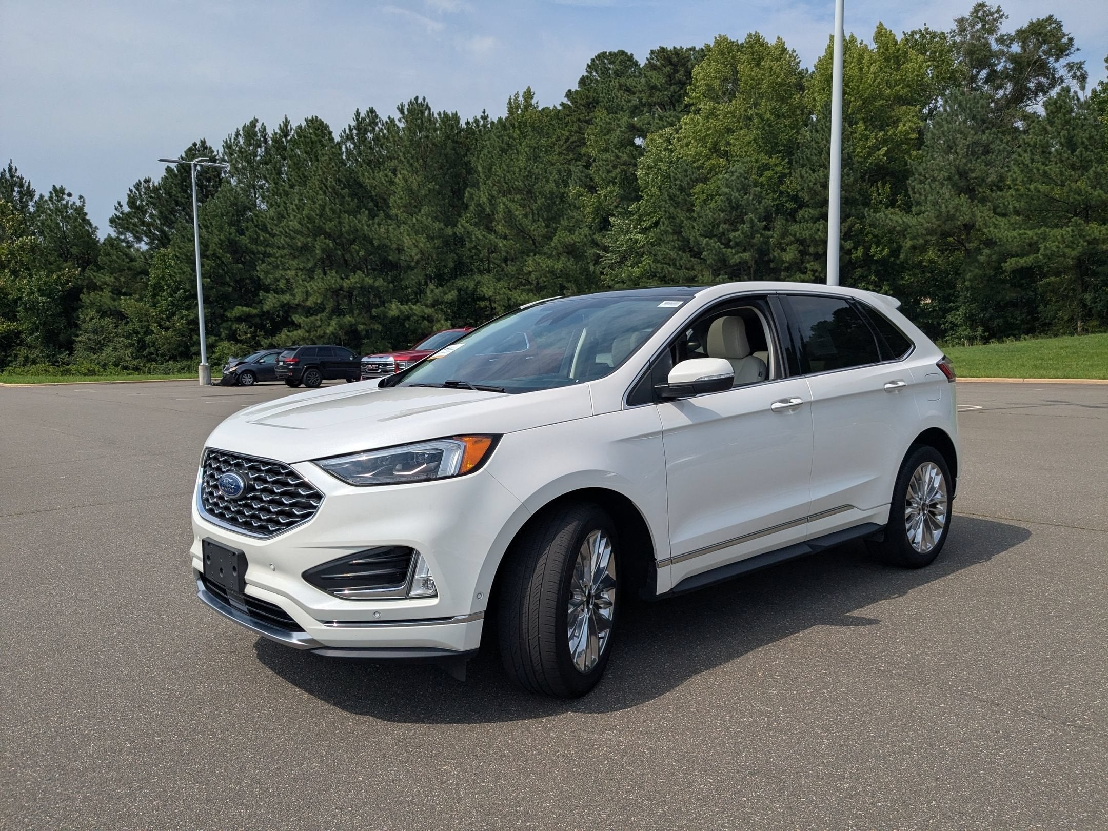 2024 Ford Edge Titanium