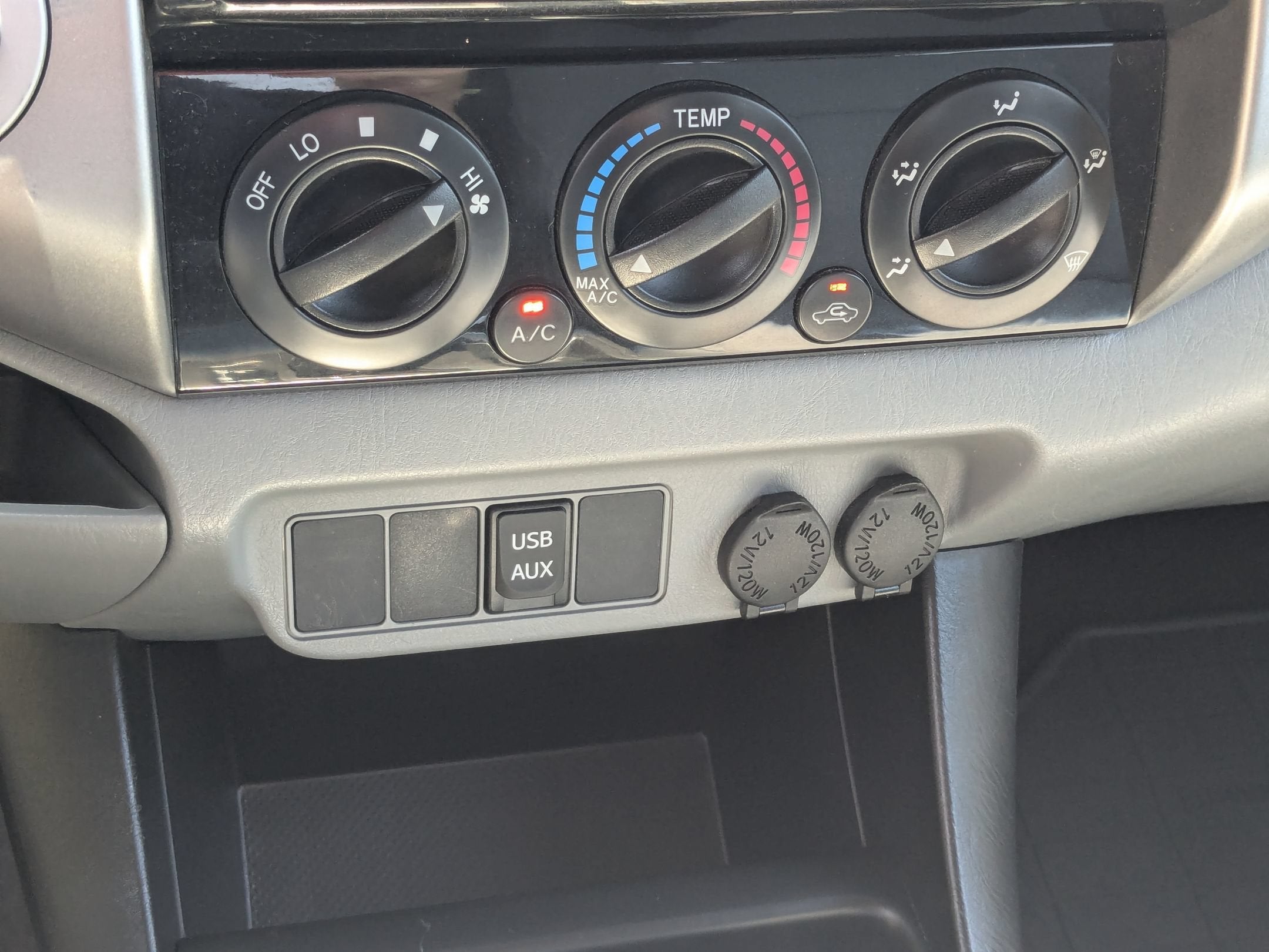 2014 Toyota Tacoma DBL CAB 4WD V6 AT