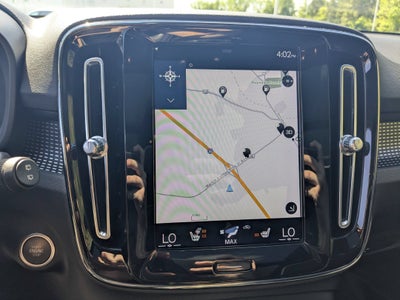 2021 Volvo XC40 R-Design