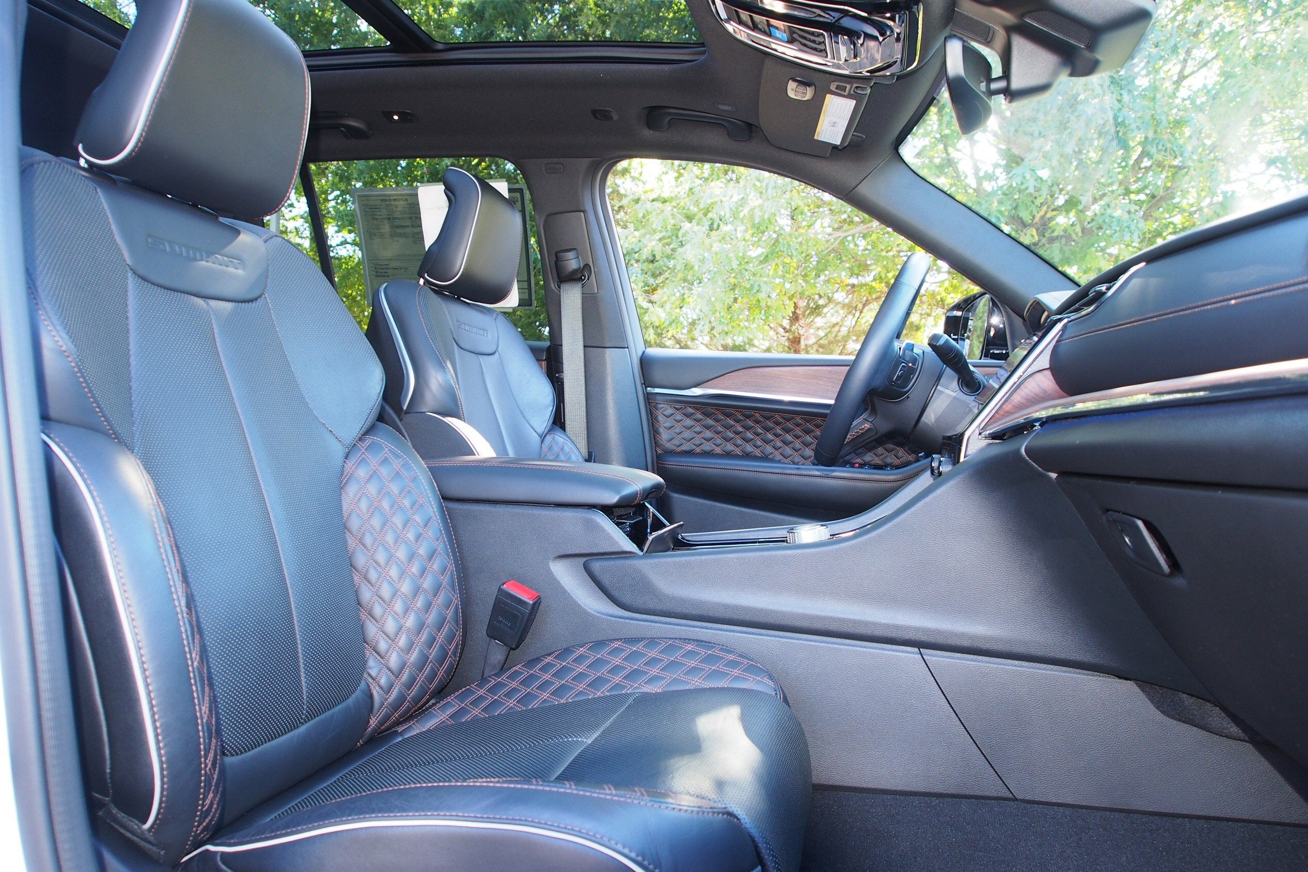 2024 Jeep Grand Cherokee Summit