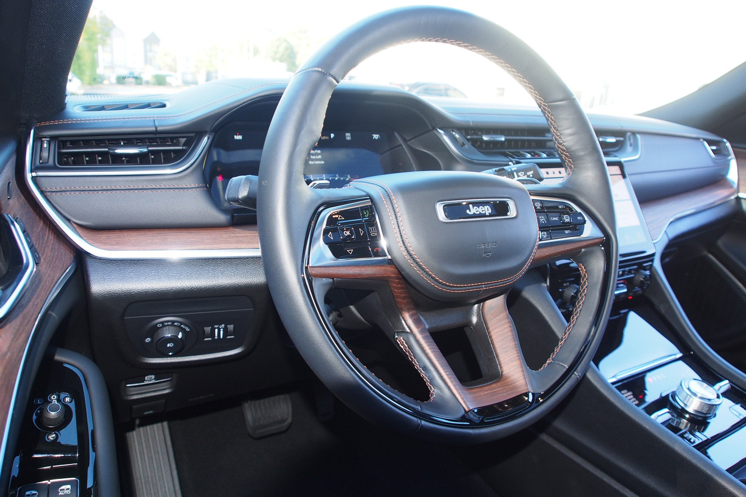 2024 Jeep Grand Cherokee Summit