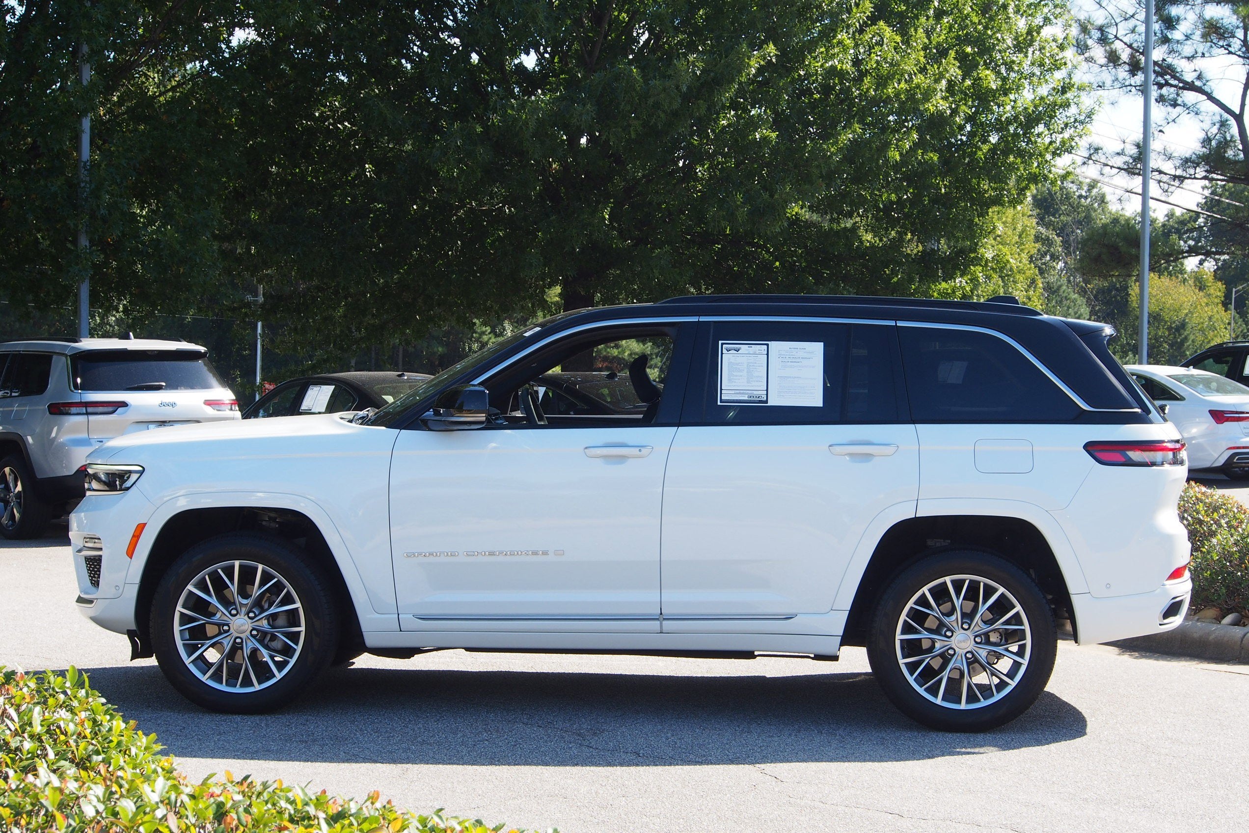 2024 Jeep Grand Cherokee Summit