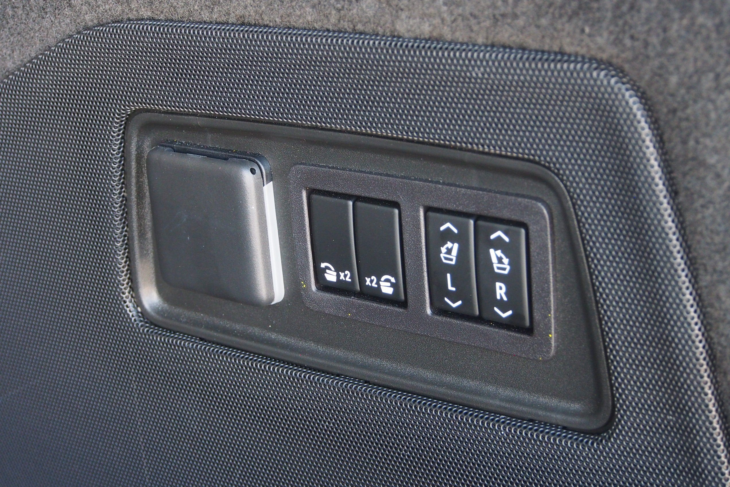 2024 Cadillac Escalade 4WD Sport Platinum