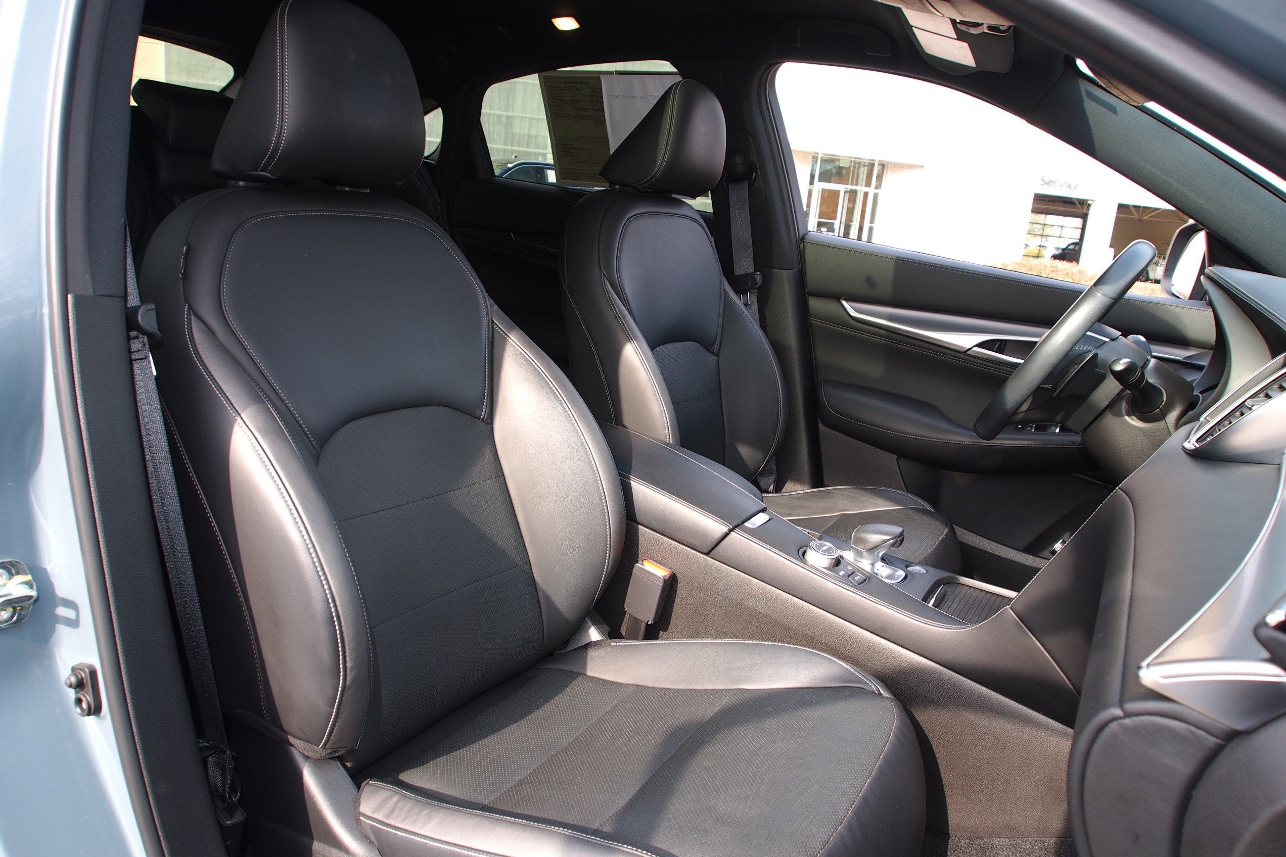 2023 INFINITI QX55 LUXE