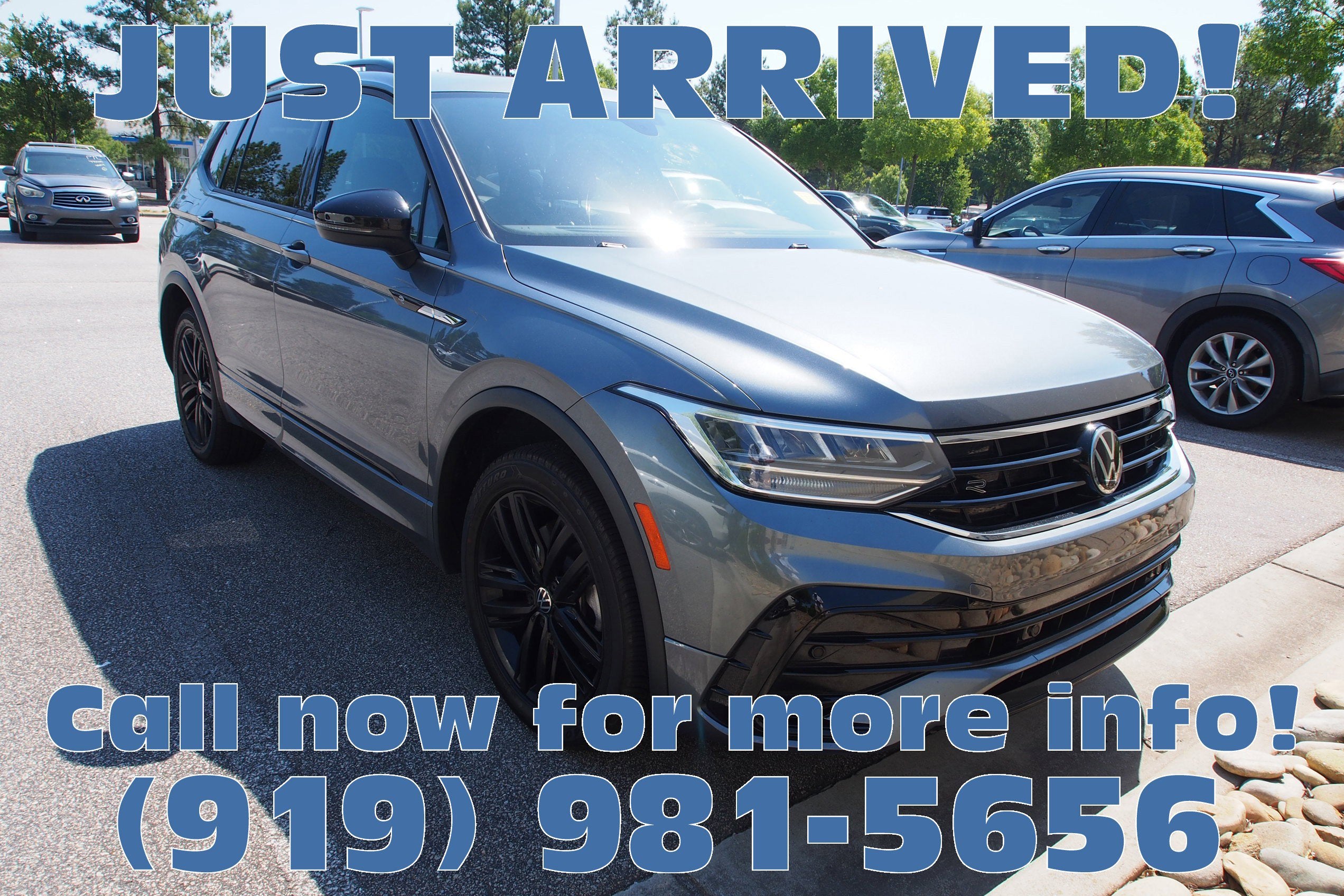 2022 Volkswagen Tiguan 2.0T SE R-Line Black 4Motion's photo