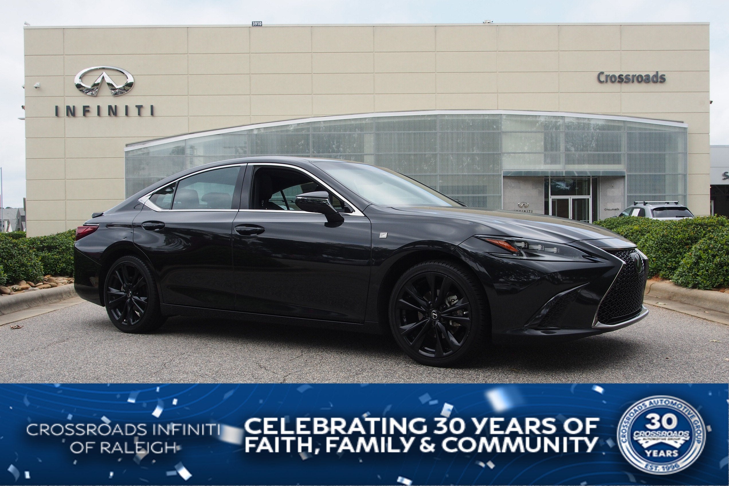 2024 Lexus ES ES 300h F SPORT Handling