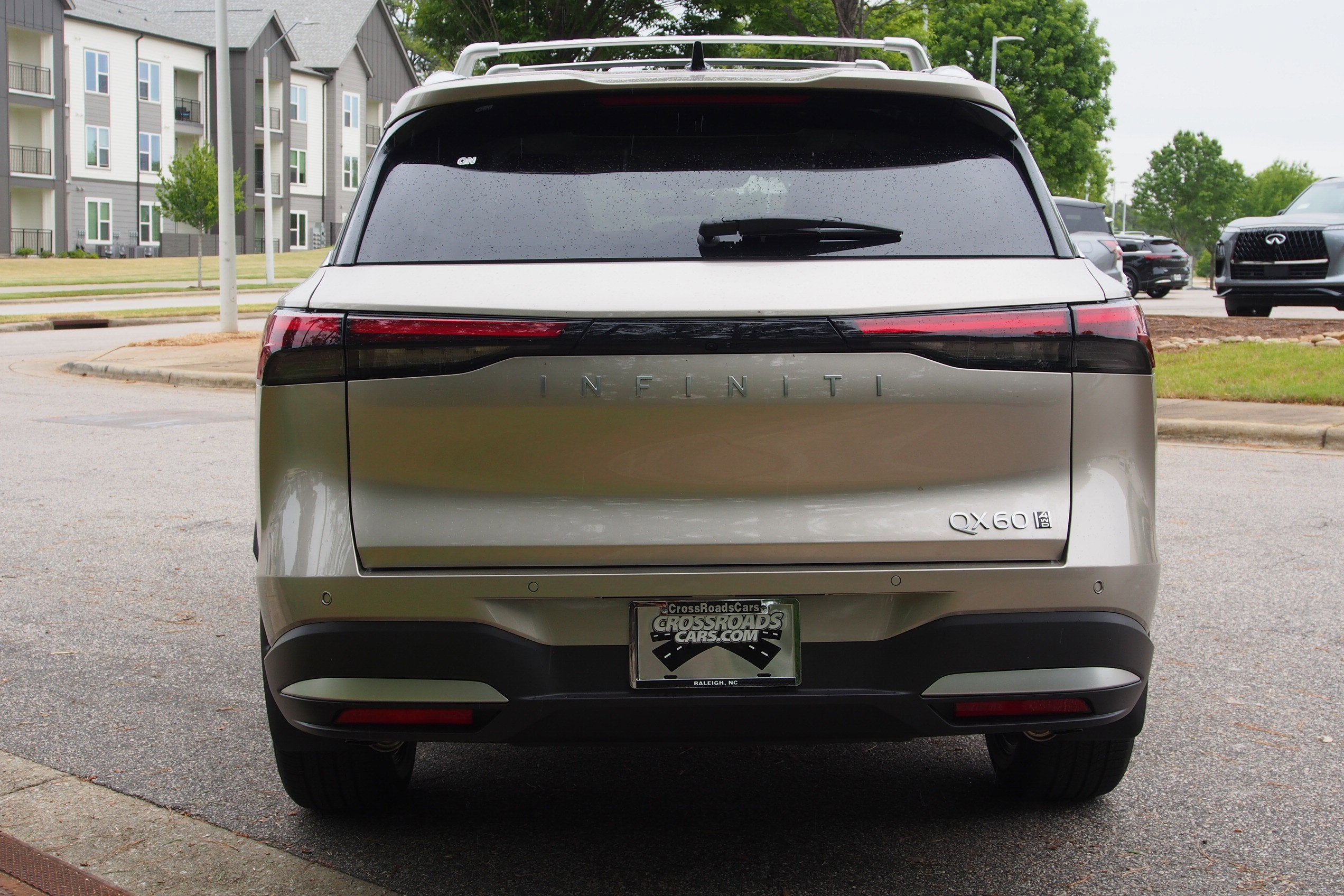 2027 INFINITI QX60 LUXE