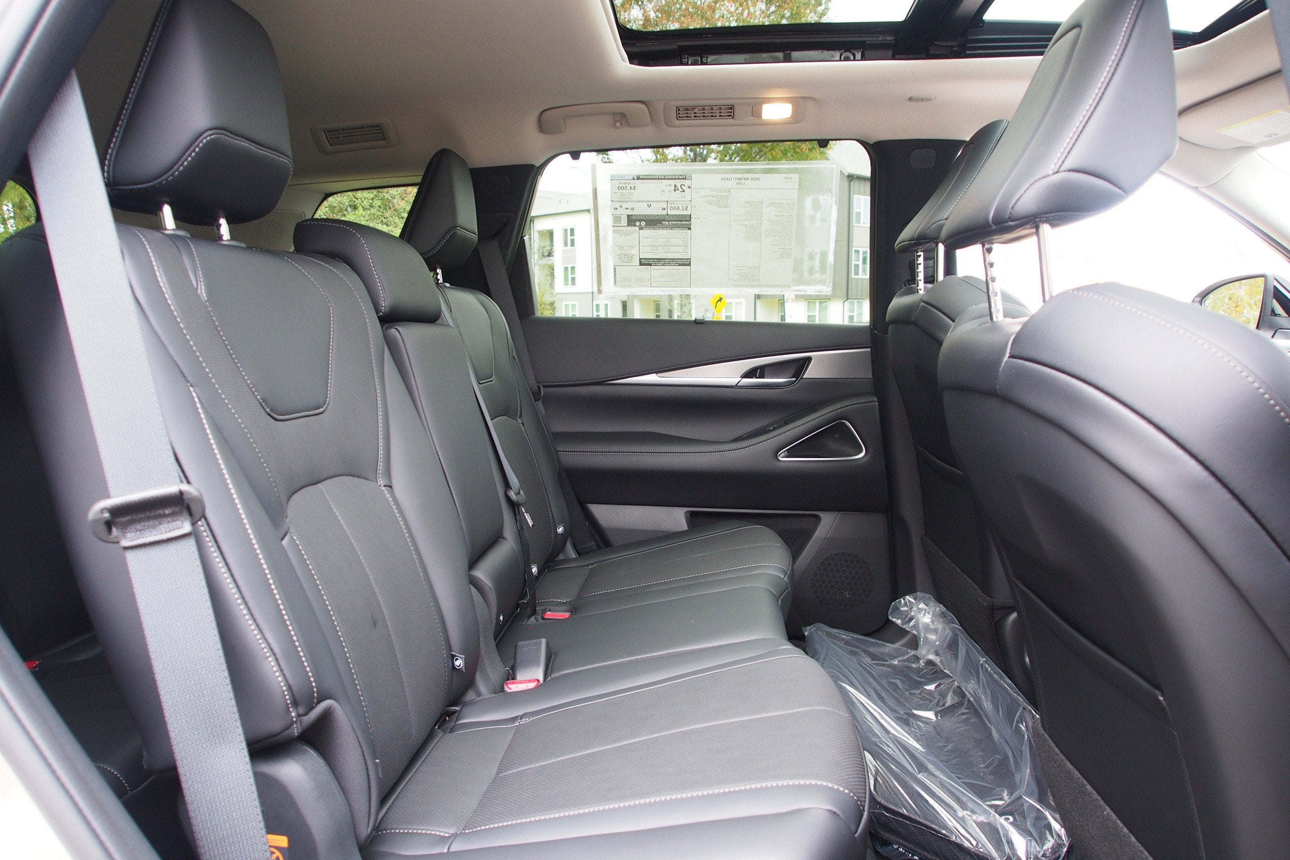 2026 INFINITI QX60 LUXE