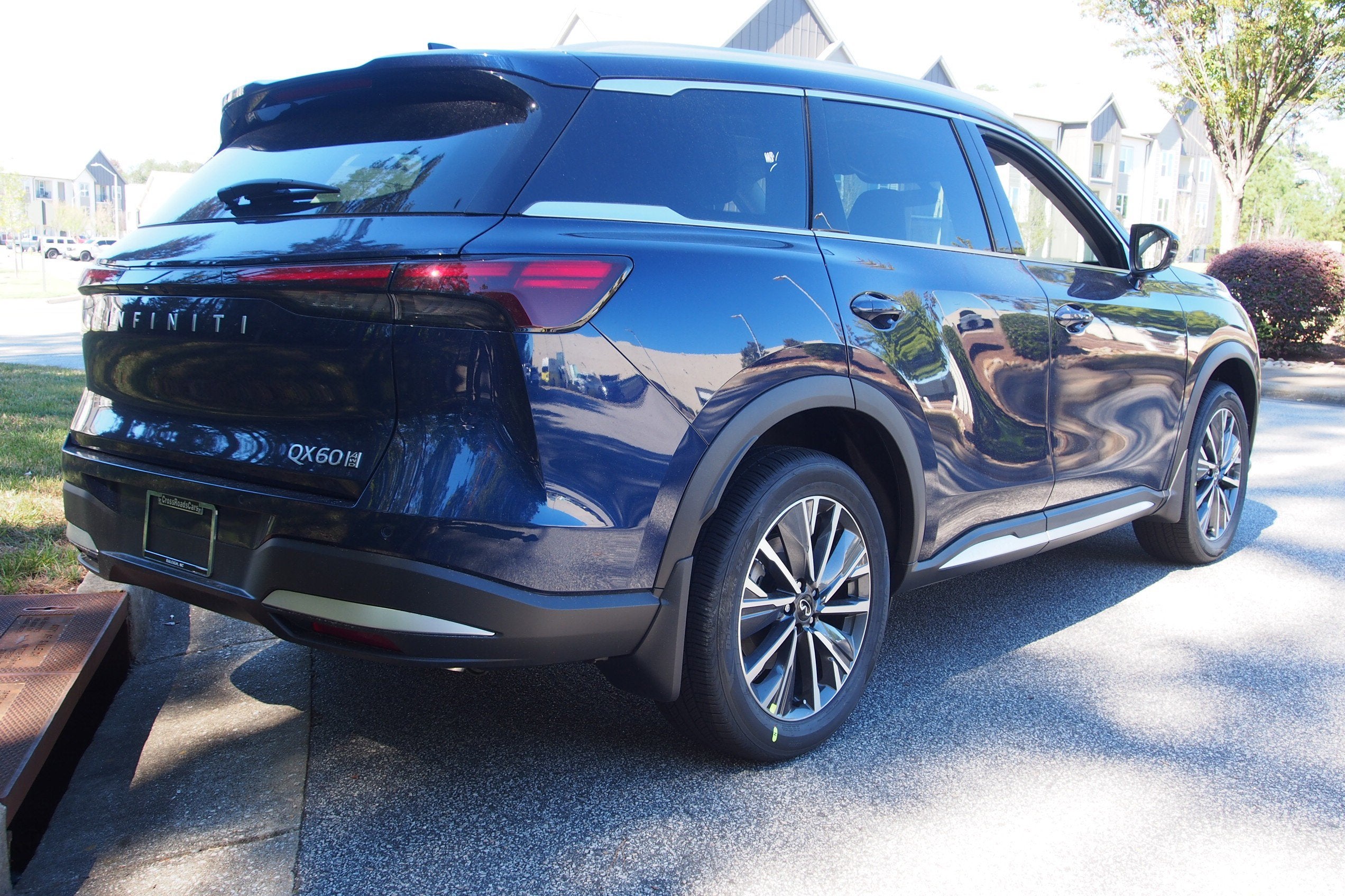 2026 INFINITI QX60 LUXE