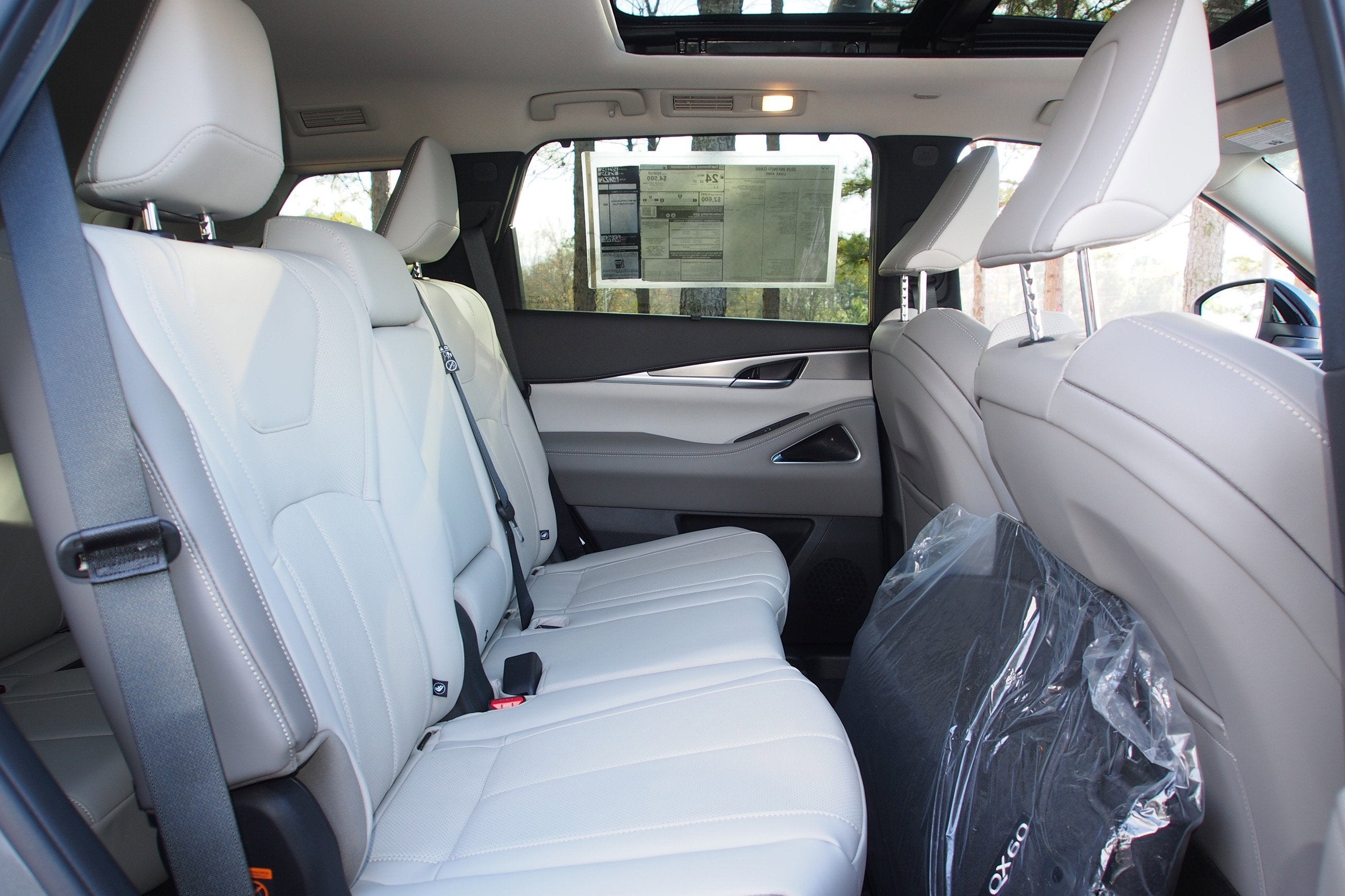 2026 INFINITI QX60 LUXE