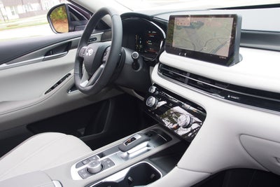 2026 INFINITI QX60 LUXE