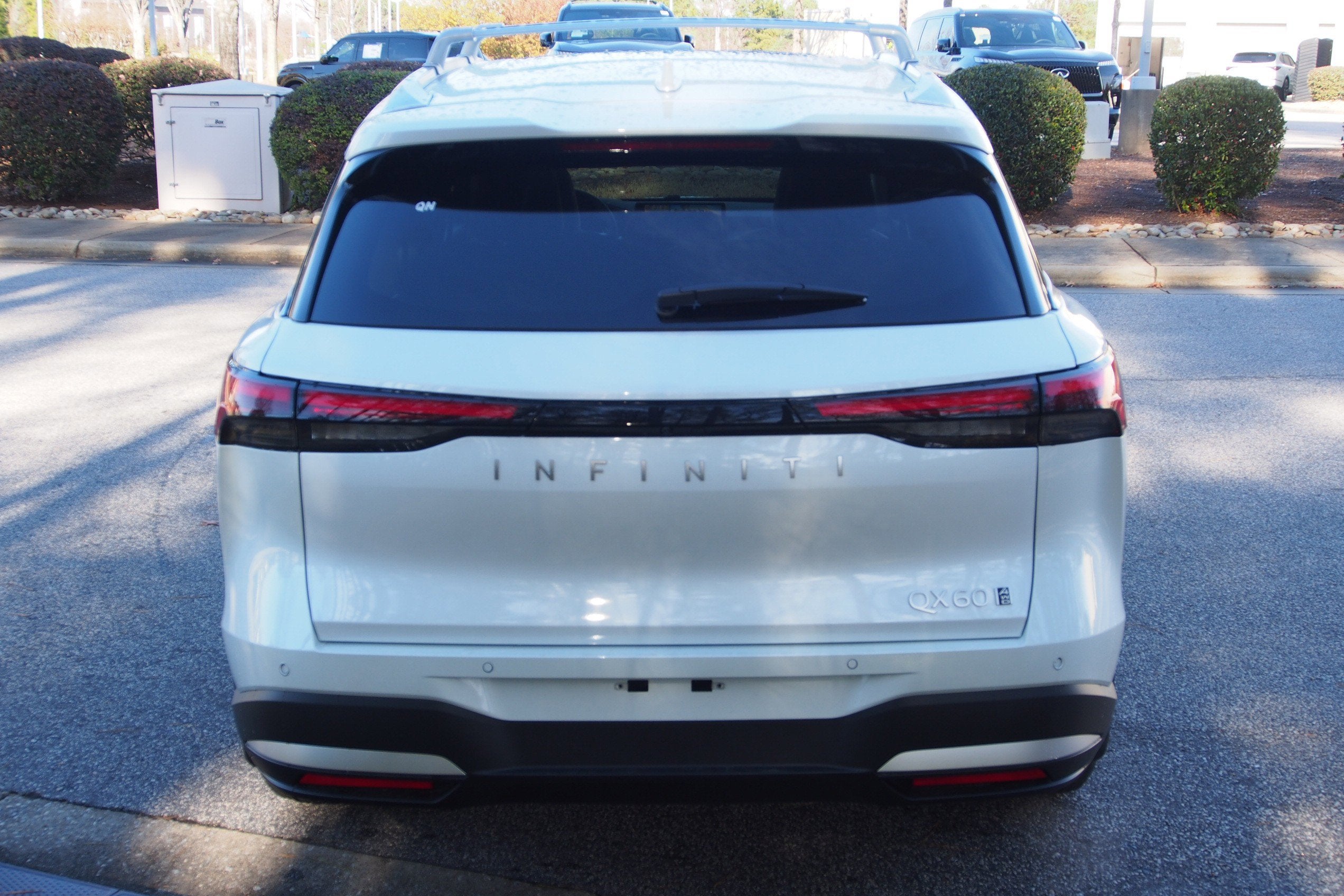 2026 INFINITI QX60 LUXE