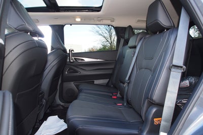 2026 INFINITI QX60 LUXE