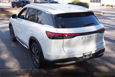 2026 INFINITI QX60 LUXE