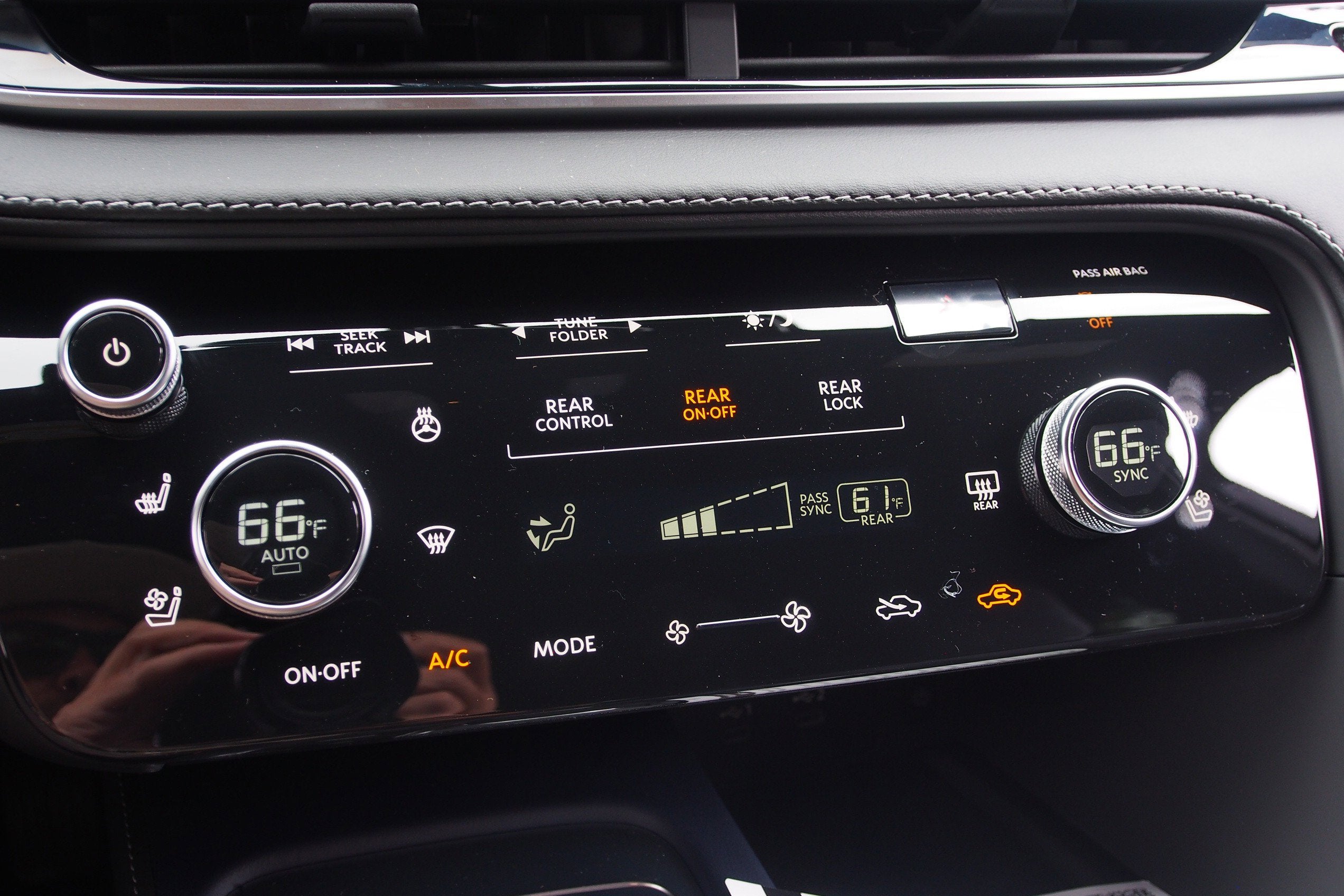 2026 INFINITI QX60 SPORT