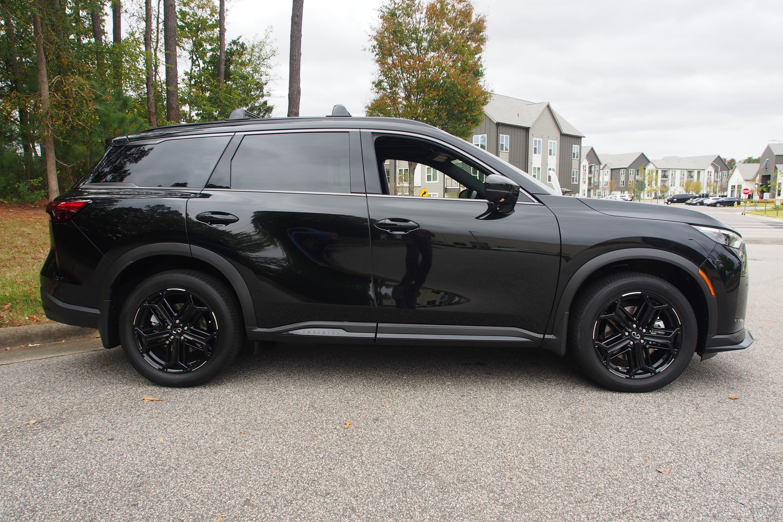 2026 INFINITI QX60 SPORT
