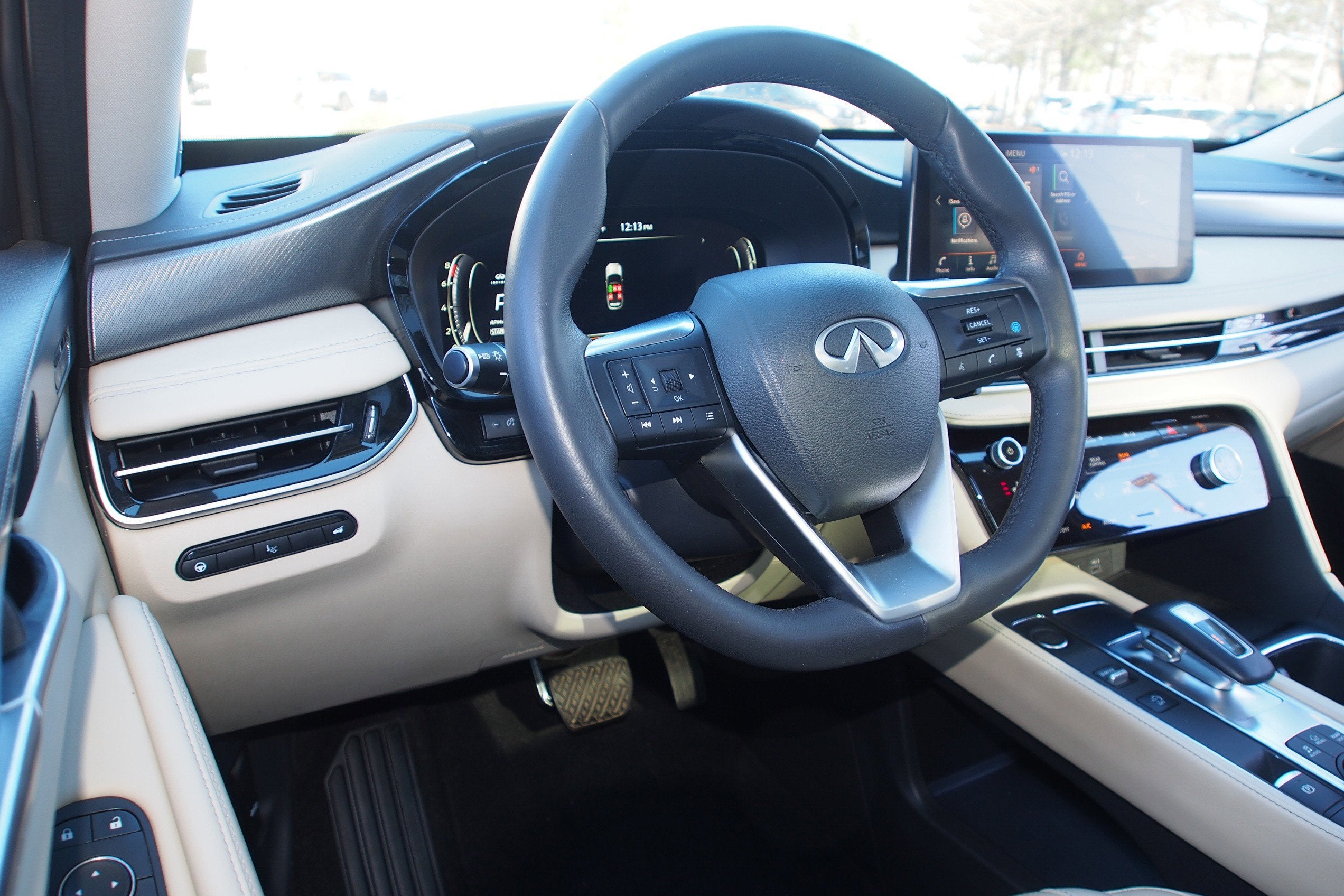 2022 INFINITI QX60 LUXE