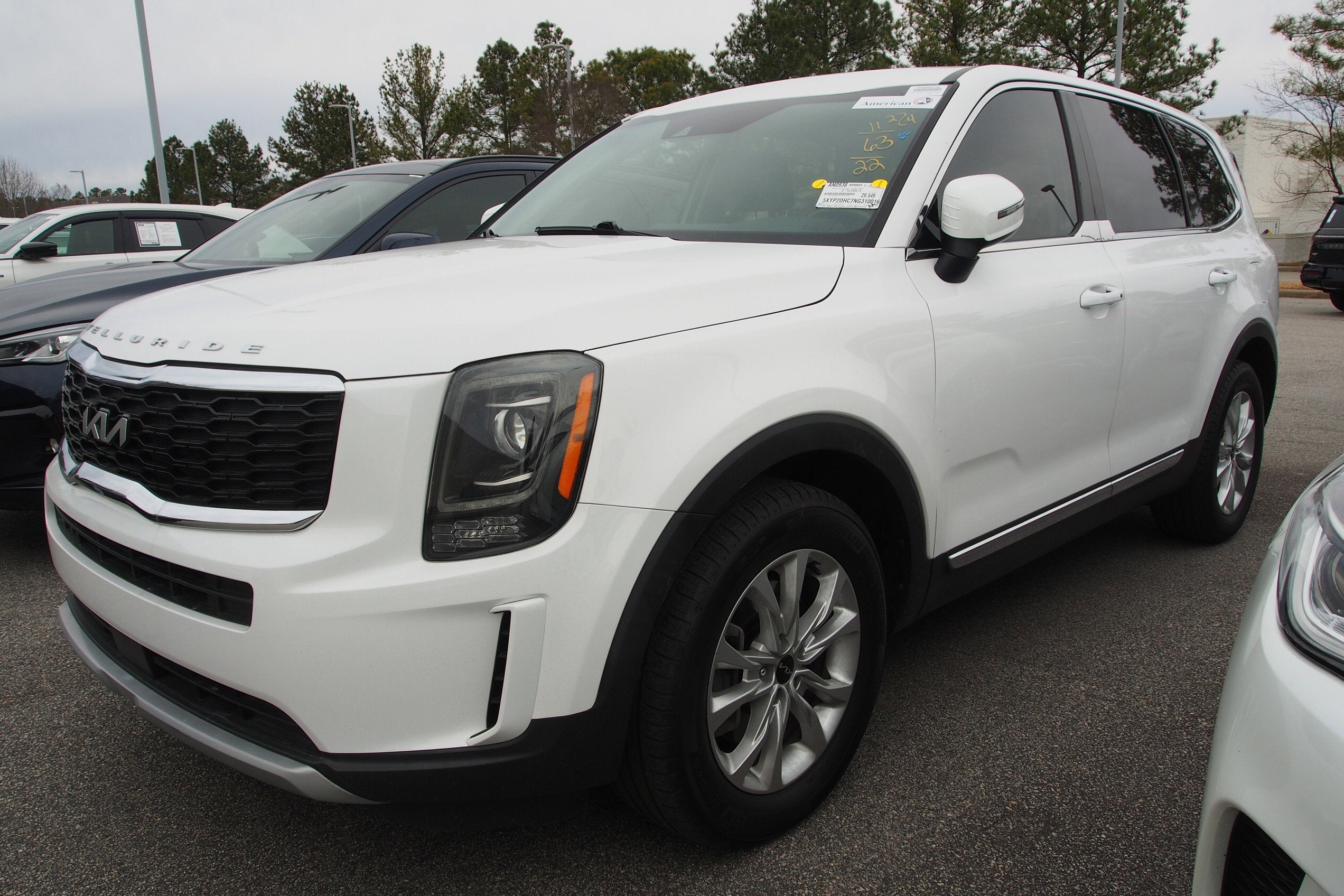 2022 Kia Telluride LX