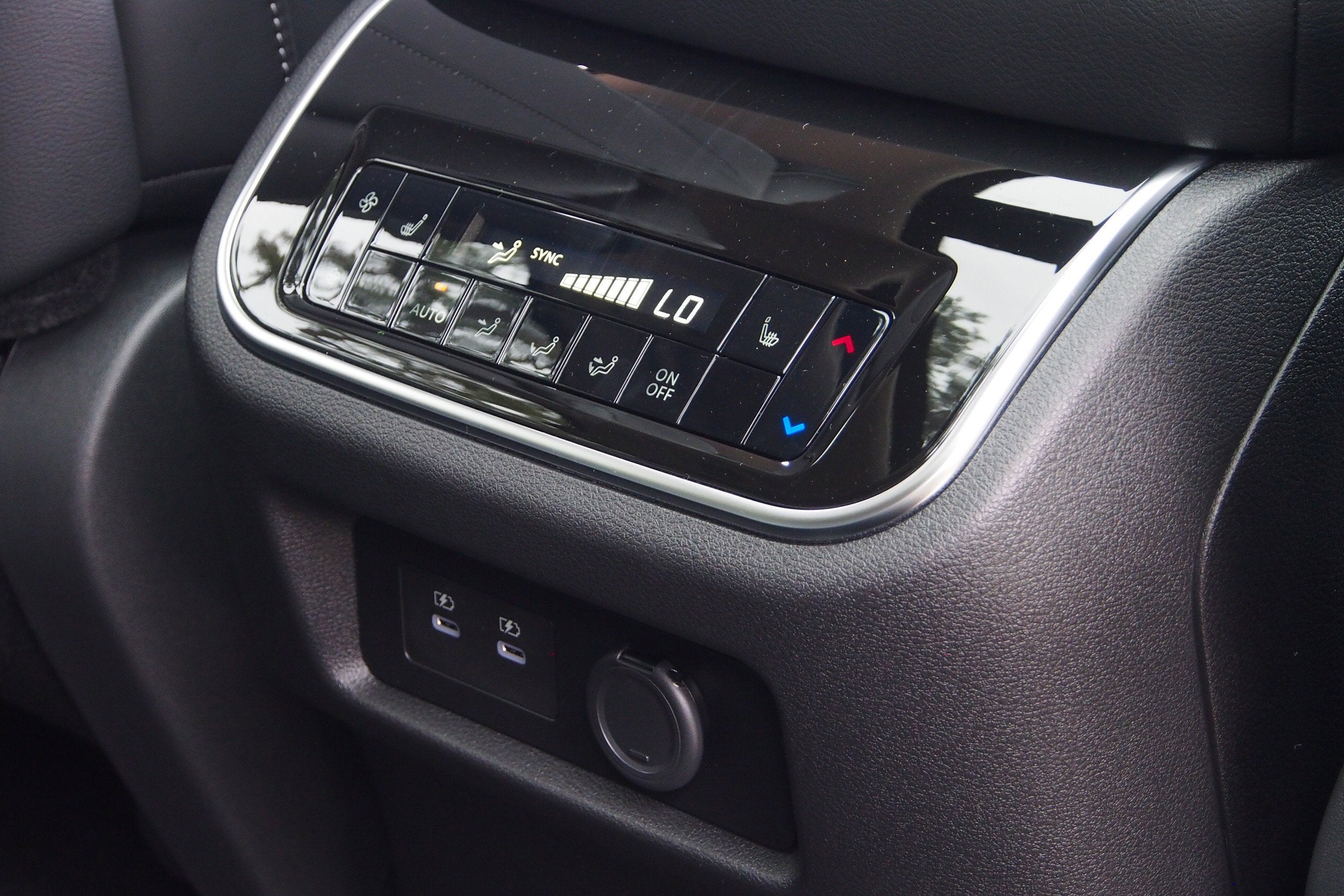 2026 INFINITI QX80 PURE