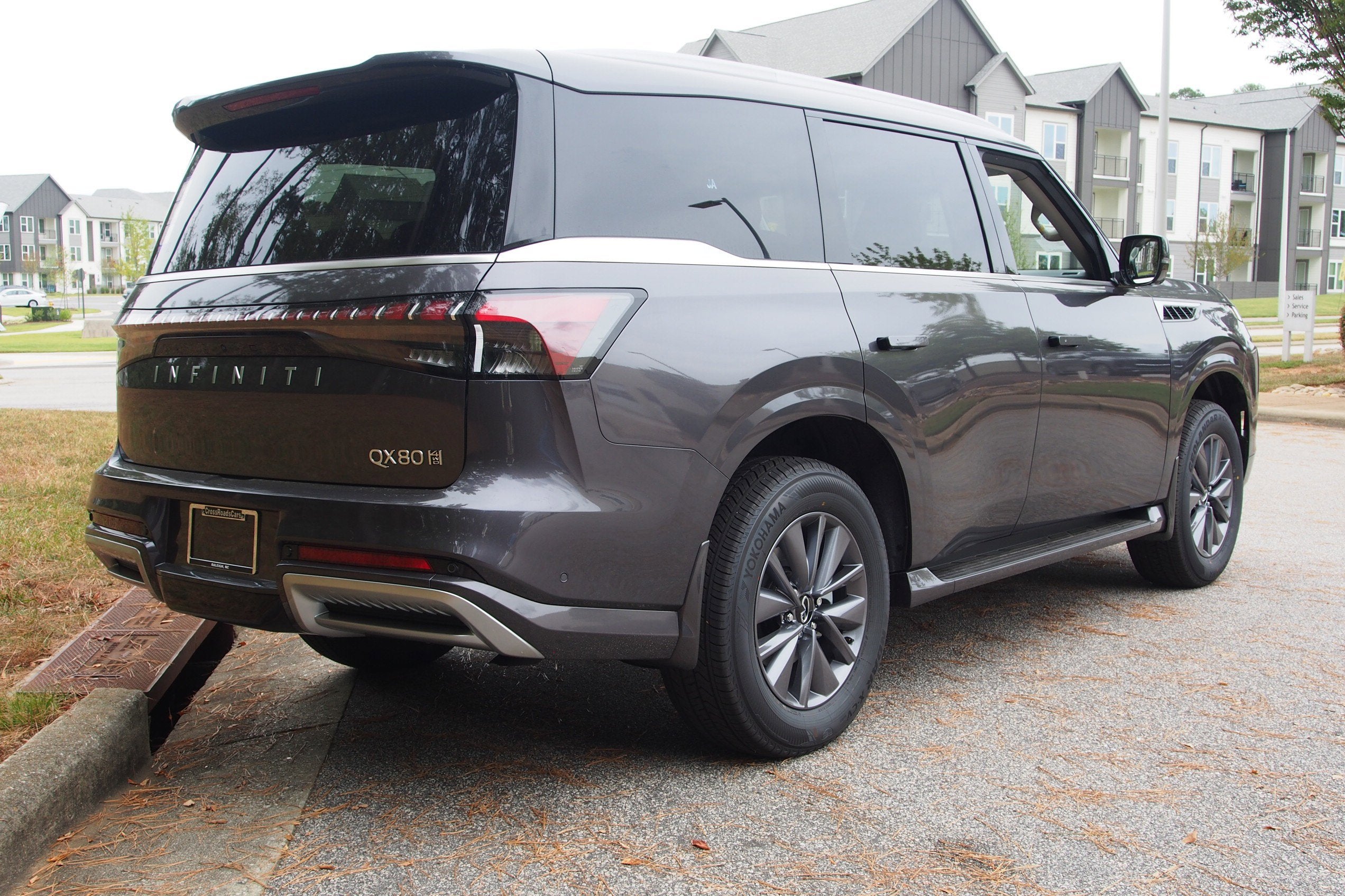 2026 INFINITI QX80 PURE