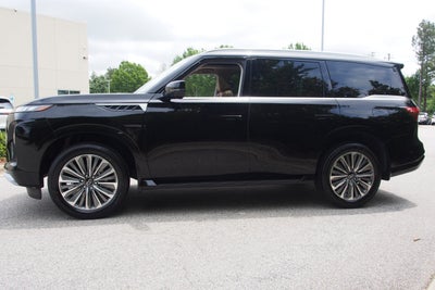 2026 INFINITI QX80 LUXE