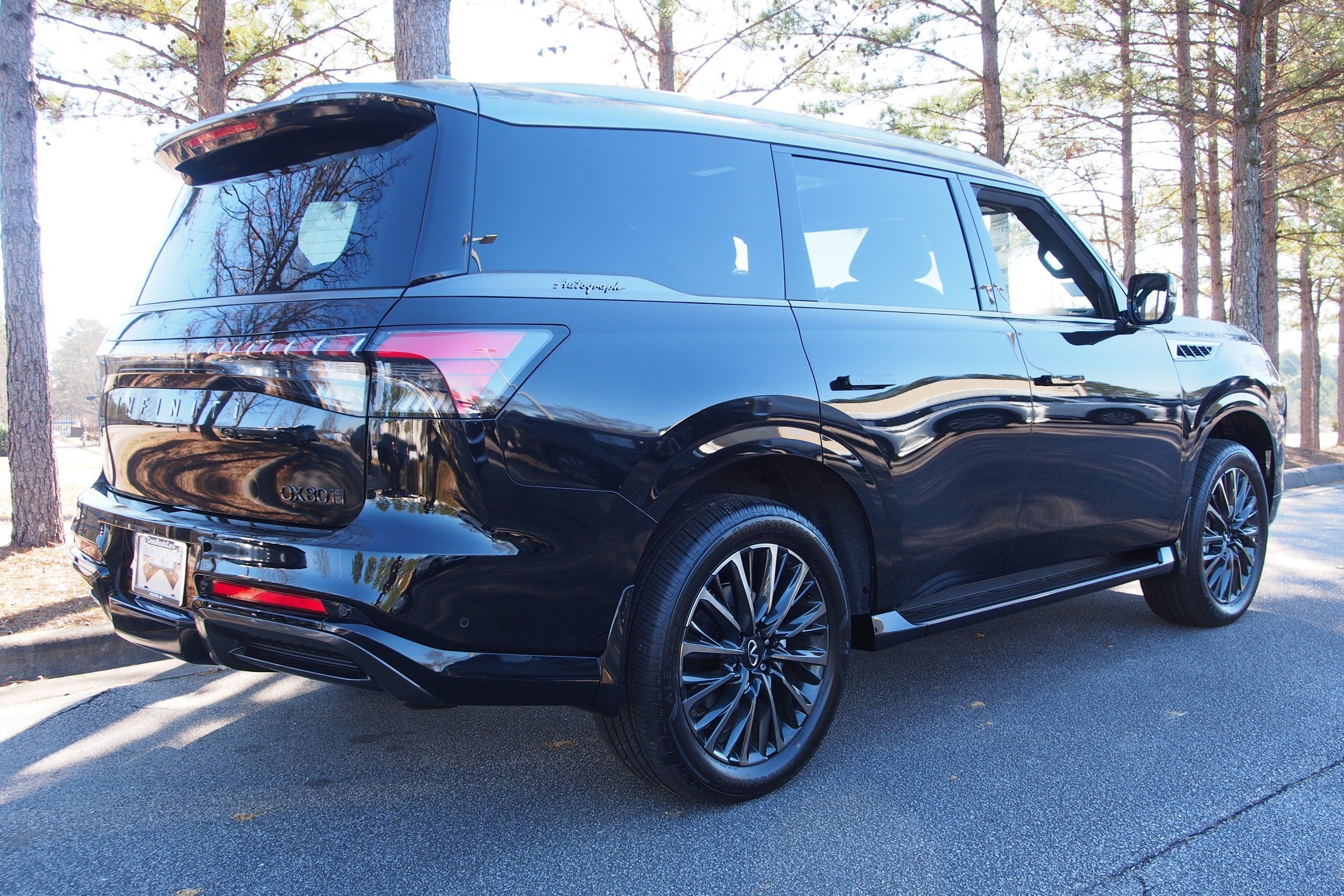 2026 INFINITI QX80 AUTOGRAPH