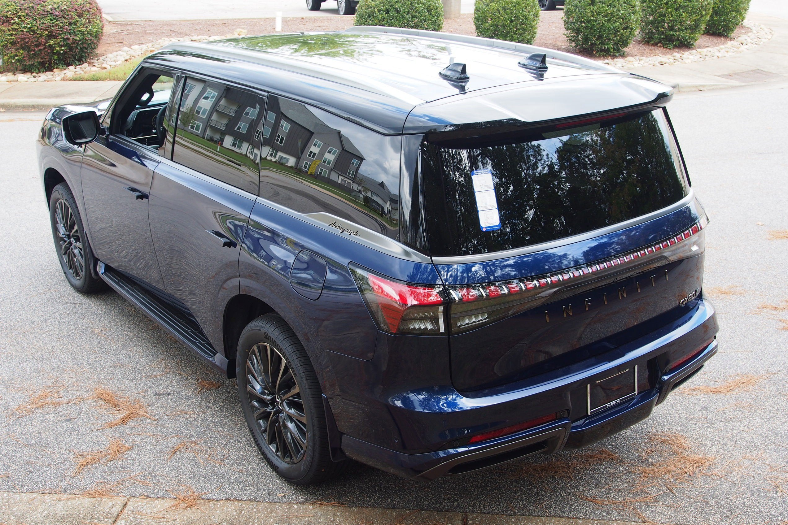 2026 INFINITI QX80 AUTOGRAPH