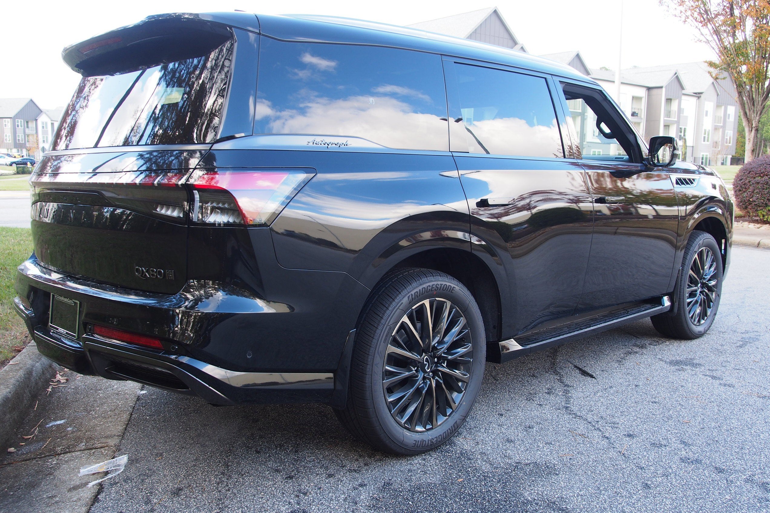 2026 INFINITI QX80 AUTOGRAPH
