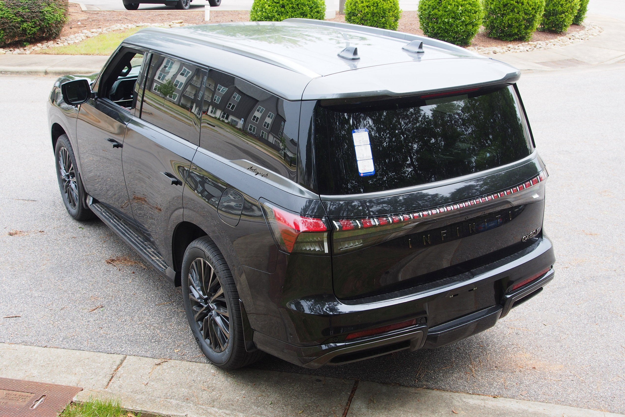 2026 INFINITI QX80 AUTOGRAPH