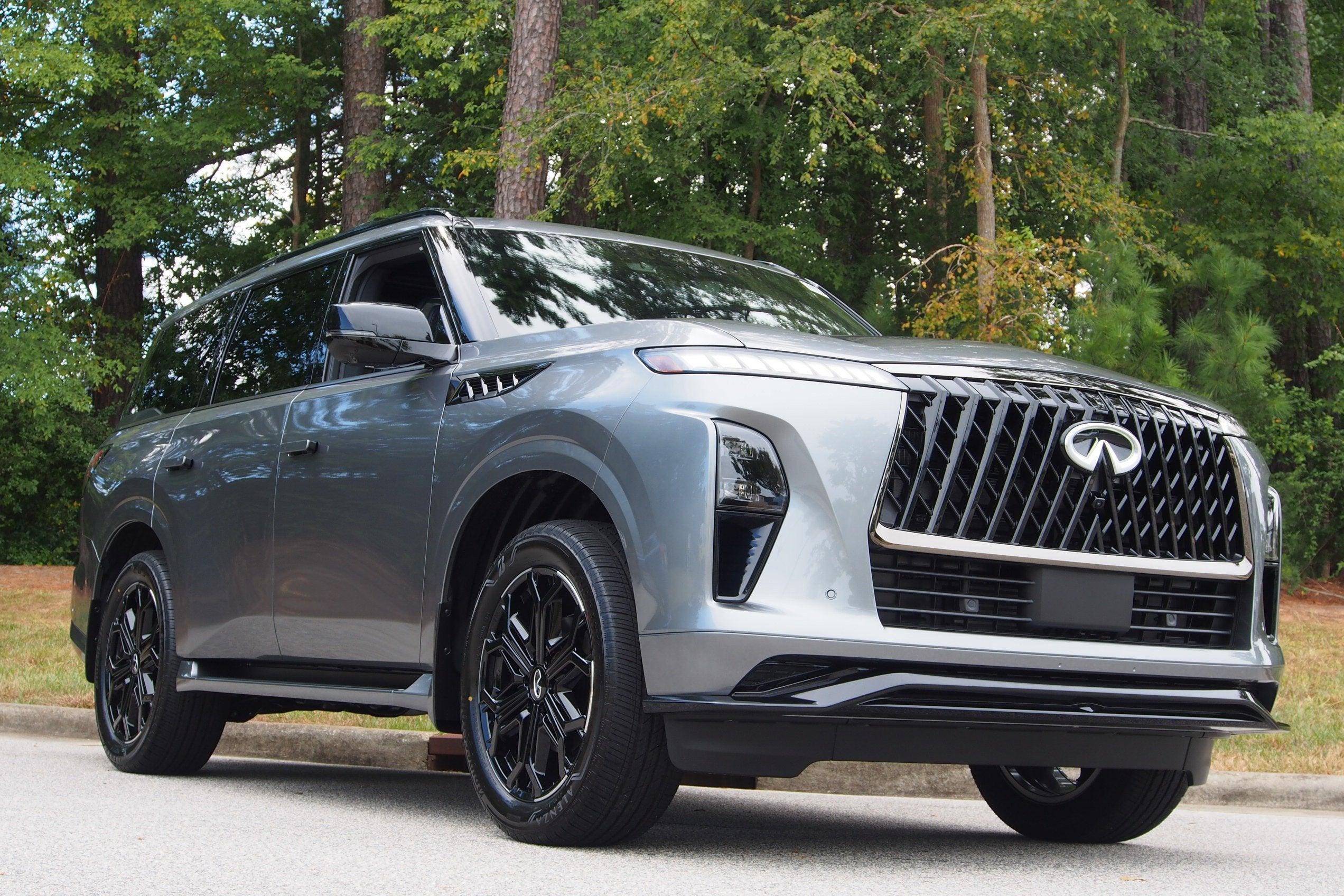 2026 INFINITI QX80 SPORT