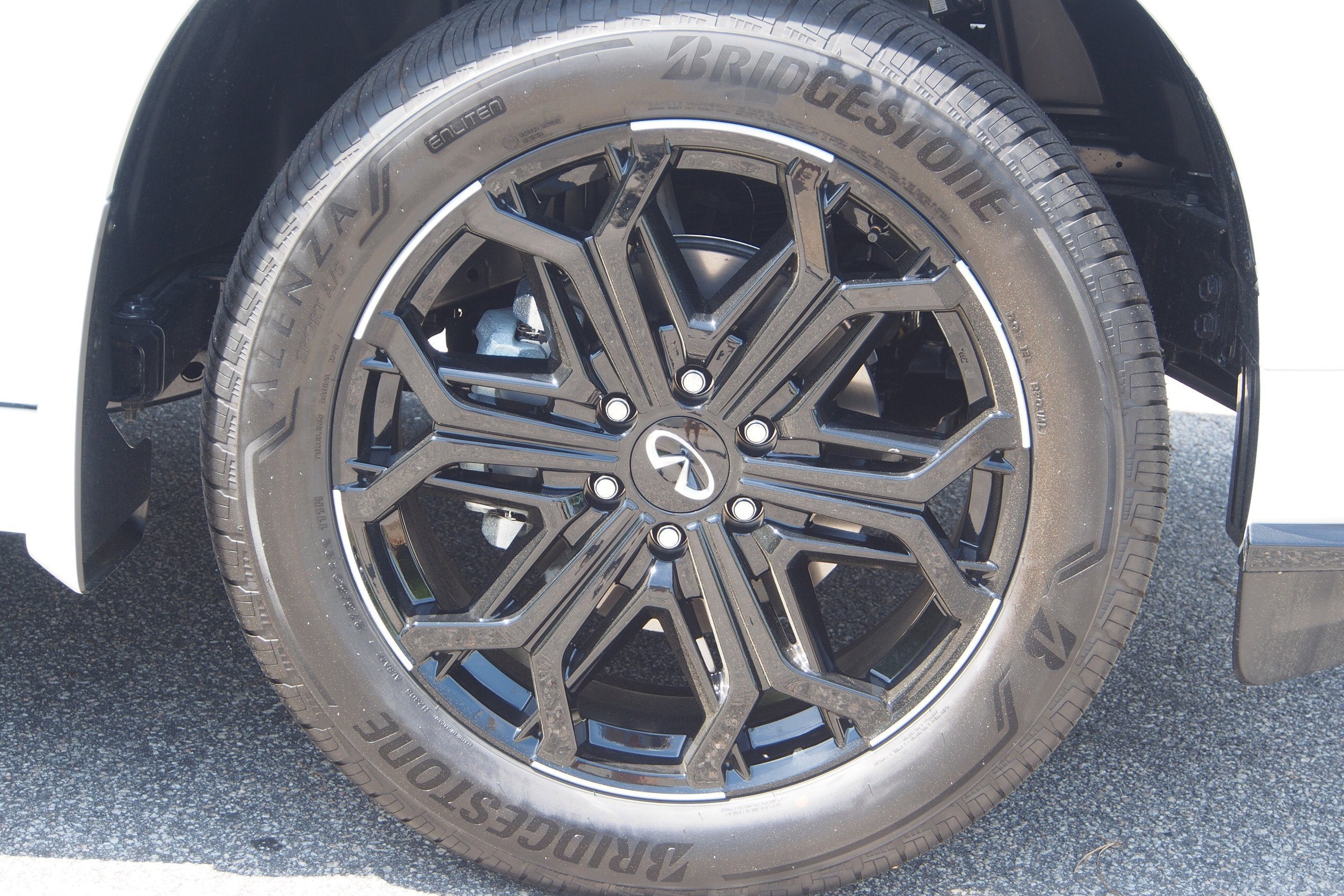 2026 INFINITI QX80 SPORT