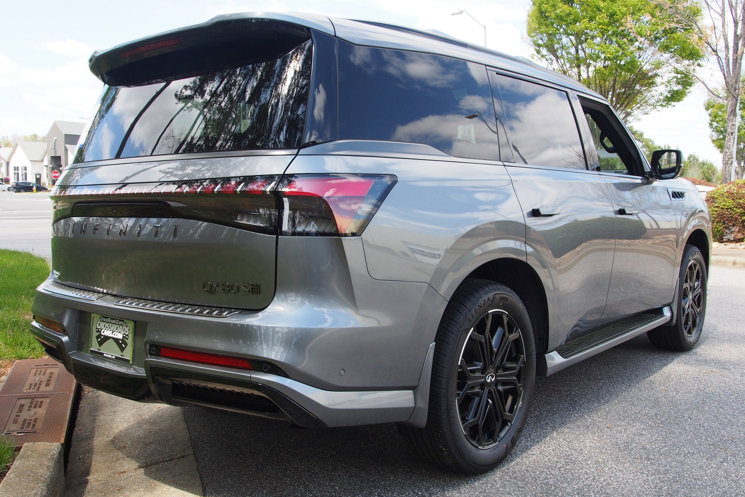 2026 INFINITI QX80 SPORT