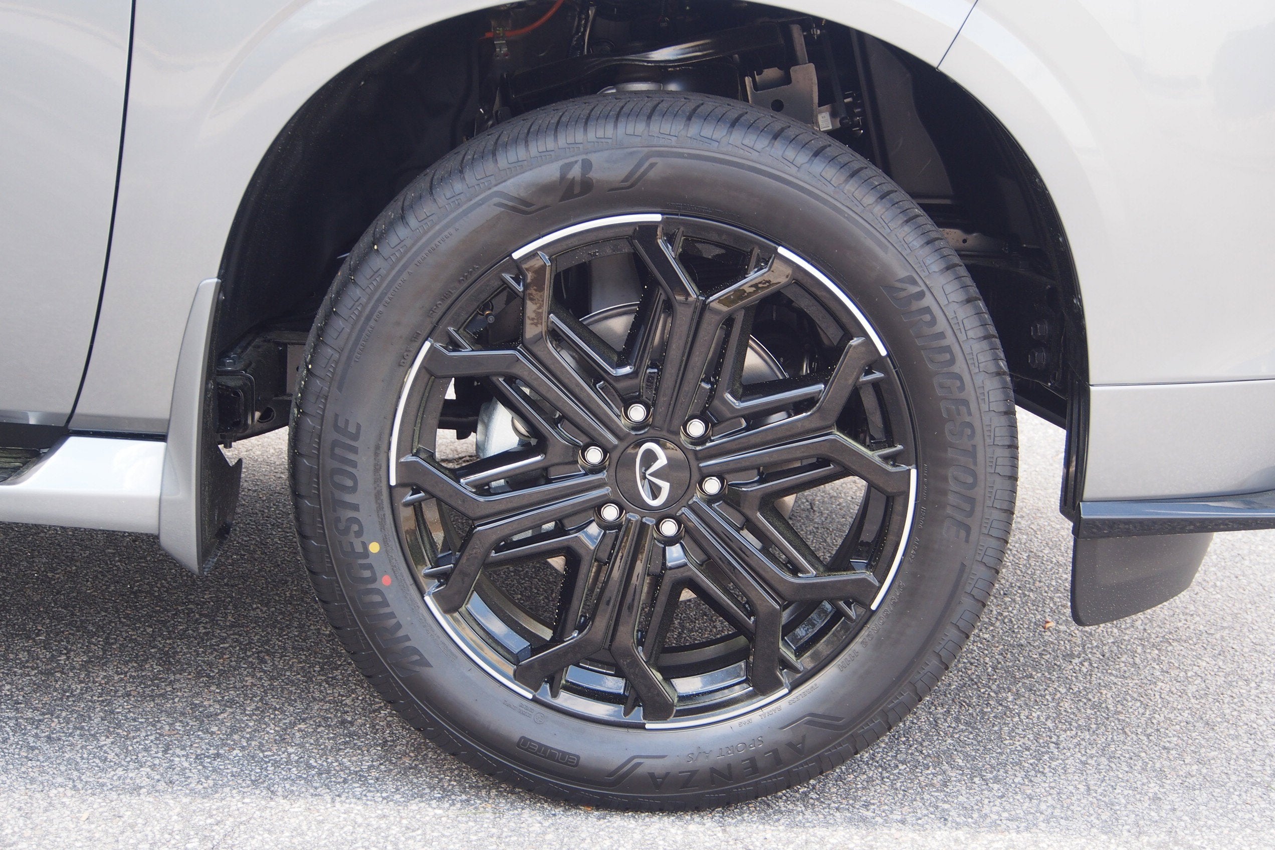 2026 INFINITI QX80 SPORT
