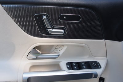 2023 Mercedes-Benz GLB GLB 250