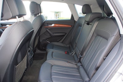 2023 Audi Q5 S line Premium