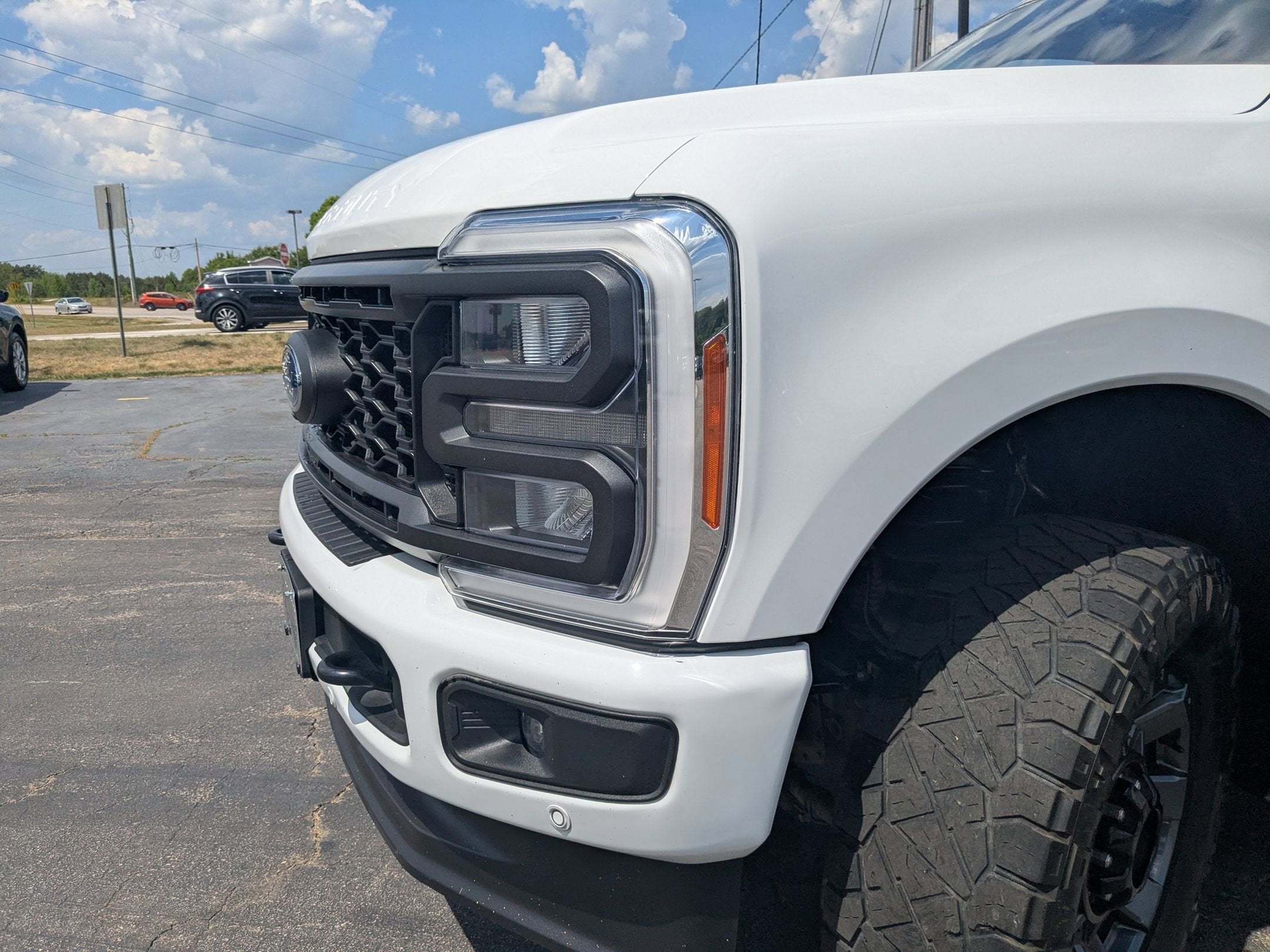 2023 Ford Super Duty F-250 SRW LARIAT