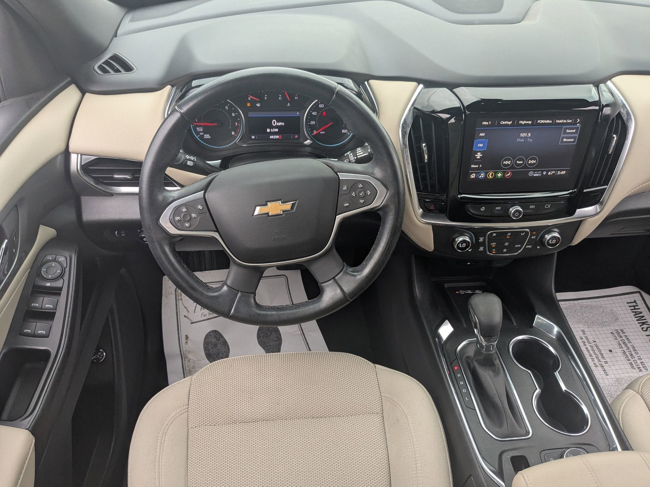 2023 Chevrolet Traverse LT Cloth