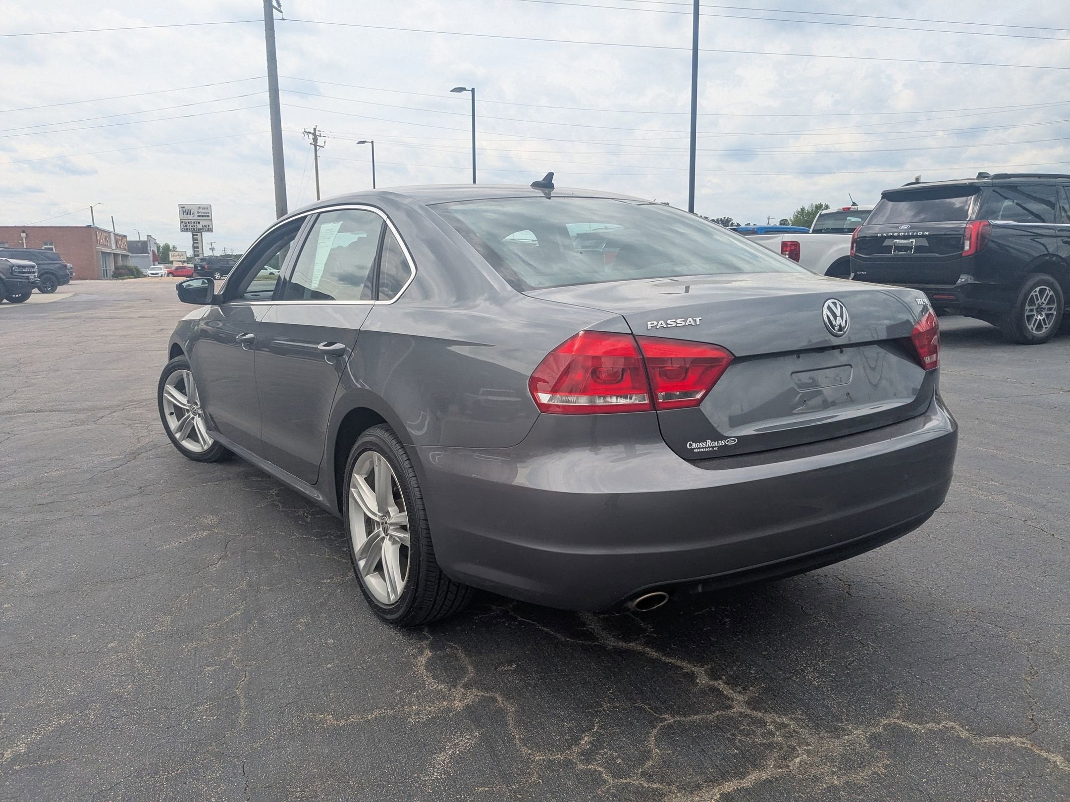 2014 Volkswagen Passat TDI SE