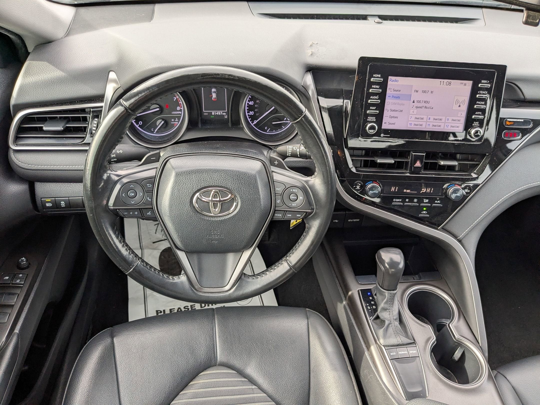 2022 Toyota Camry SE