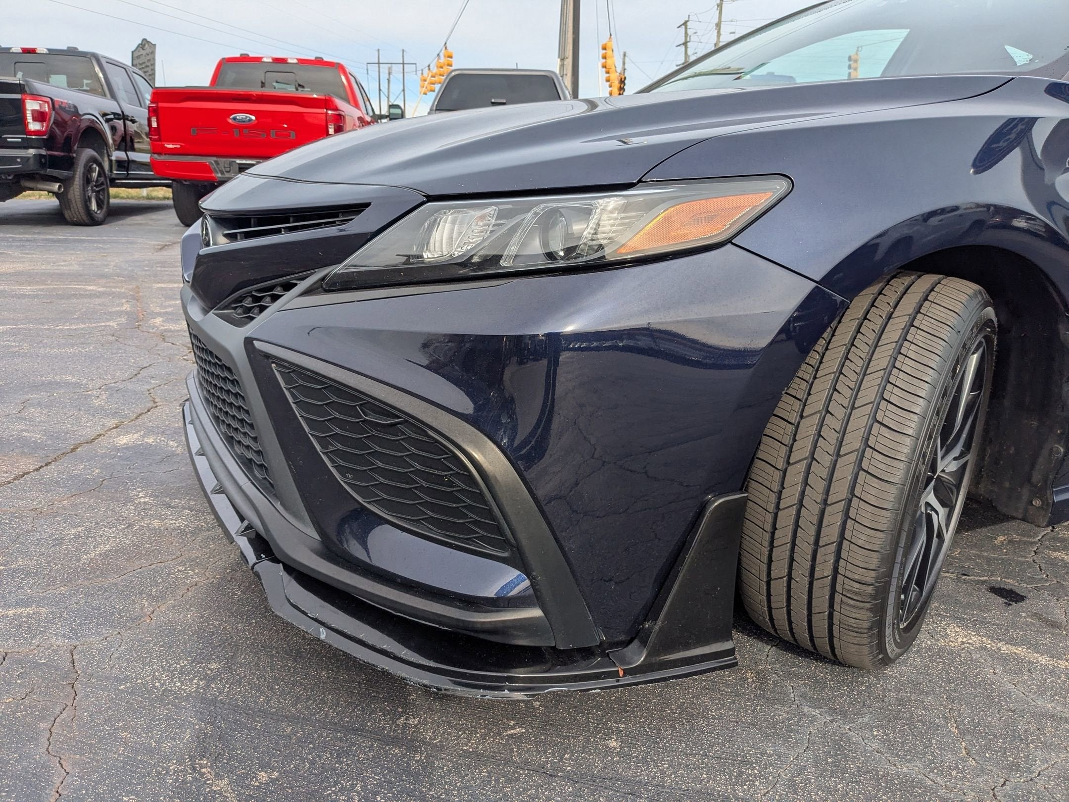 2022 Toyota Camry SE