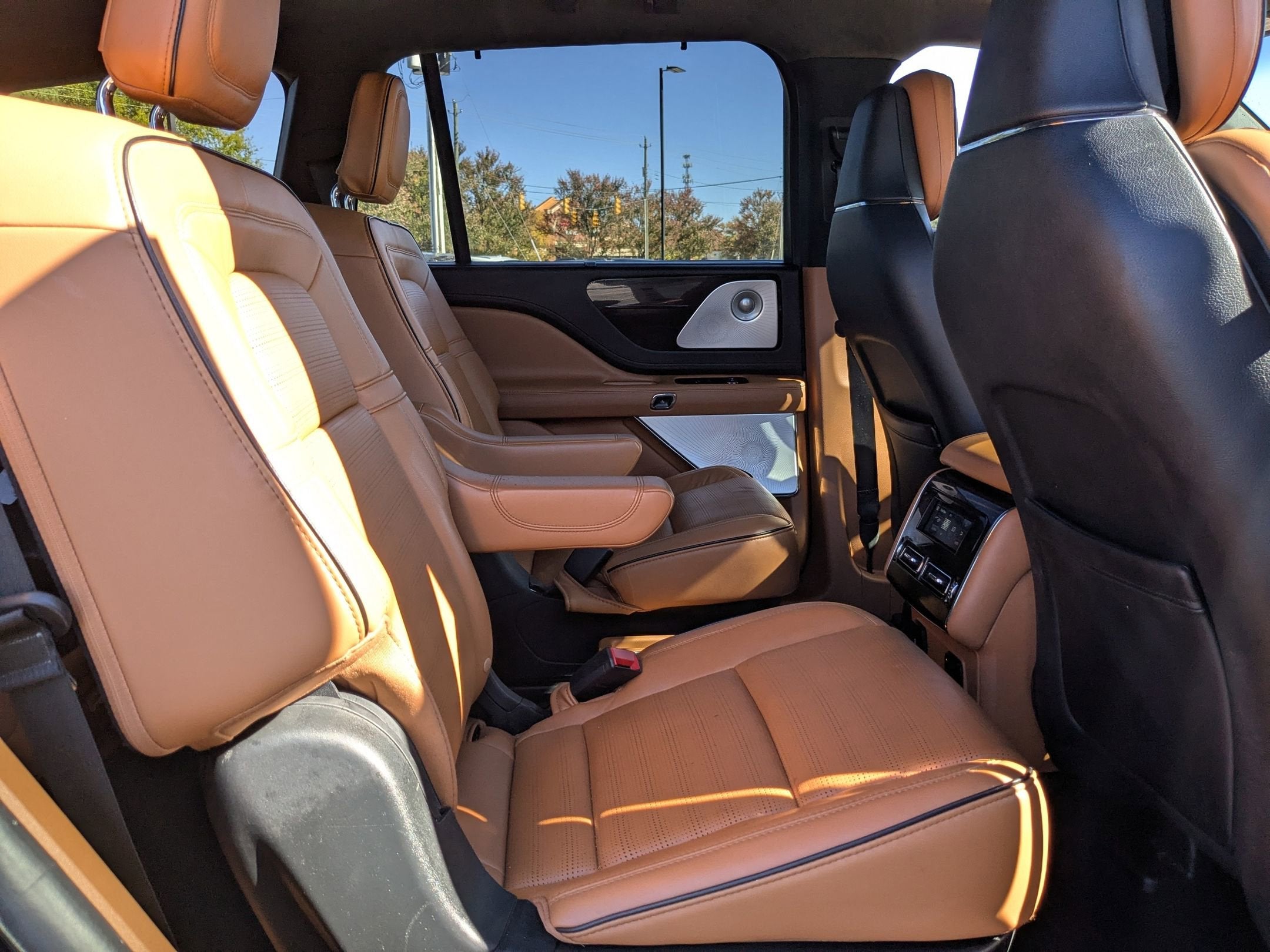 2022 Lincoln Aviator Black Label