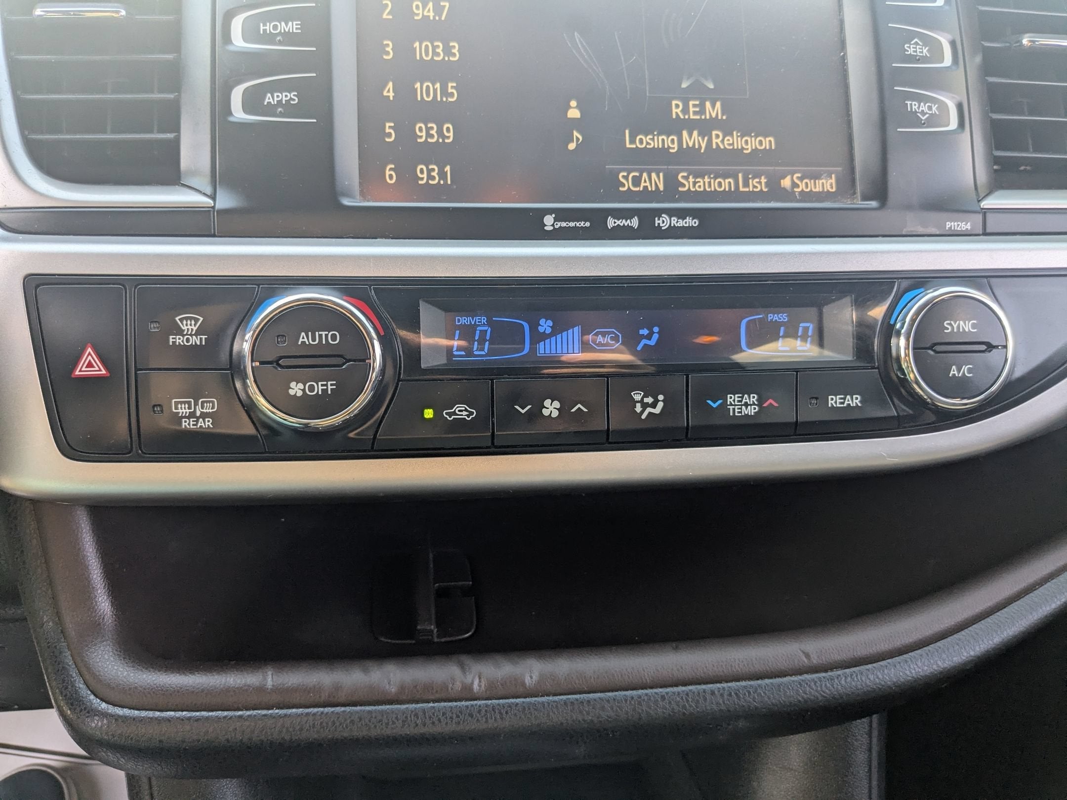2016 Toyota Highlander LE Plus