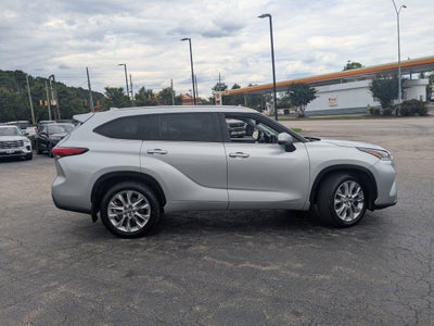 2022 Toyota Highlander Limited