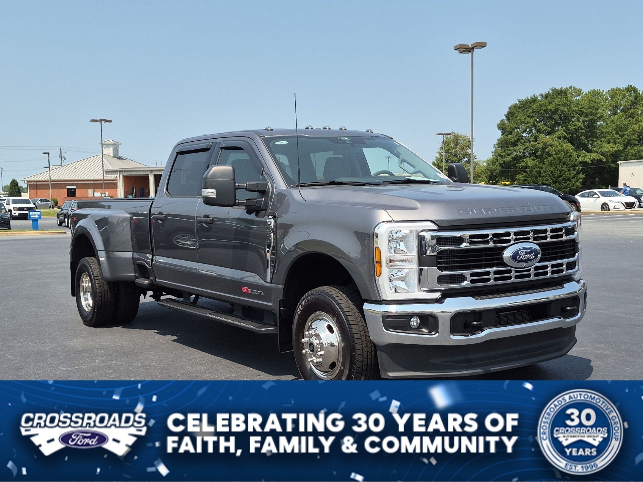 2025 Ford Super Duty F-350 DRW XL